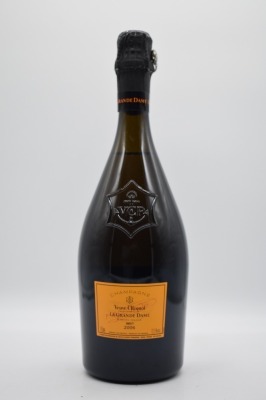 Champagne Veuve Clicquot le Grande Dame 2006