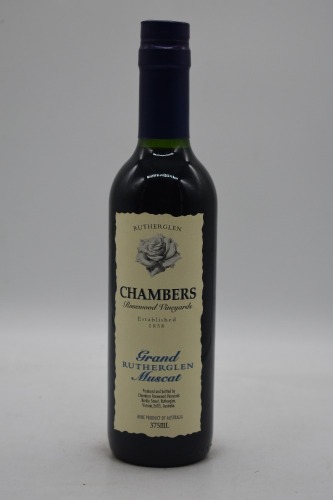 Chambers Rosewood Vineyards Grand Rutherglen (375ml) (2002 Release) Muscat NV