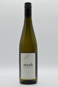 Mesh Classic Release Riesling 2014