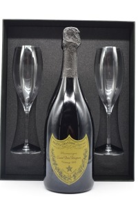 Moet & Chandon Dom Perignon Gift Pack Champagne 1995