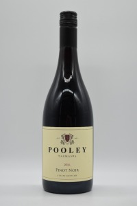 Pooleys Pinot Noir 2016