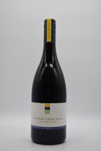 Neudorf Moutere Pinot Noir 2004